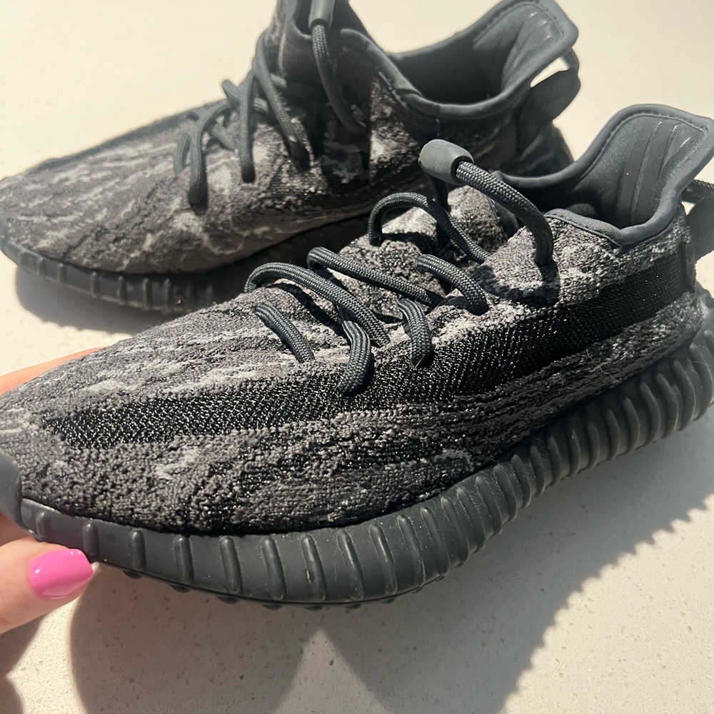 Adidas YZY Boost 350 V2 Box - Brown and Black